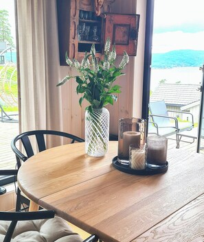 Dining - Modern cabin with sea view in Kragerø (Stabbestad)