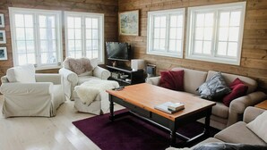 Living area - Modern family cabin with views of Spåtind (Etnedal)