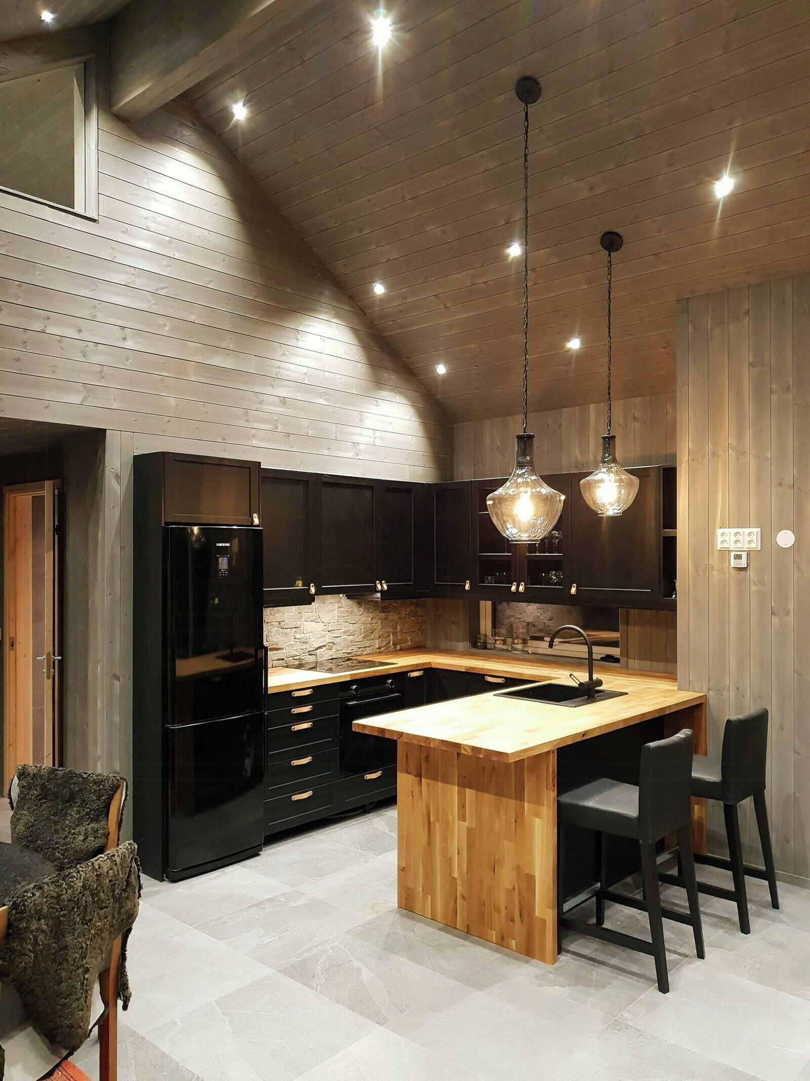 Oven, dishwasher, coffee/tea maker