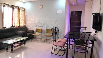 Villa | Living area