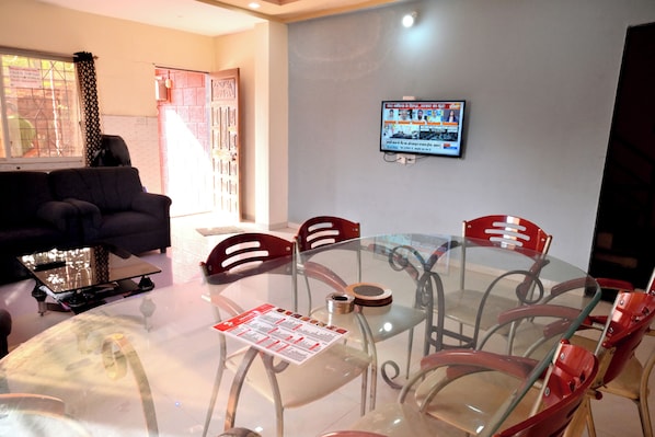 Villa | Living area