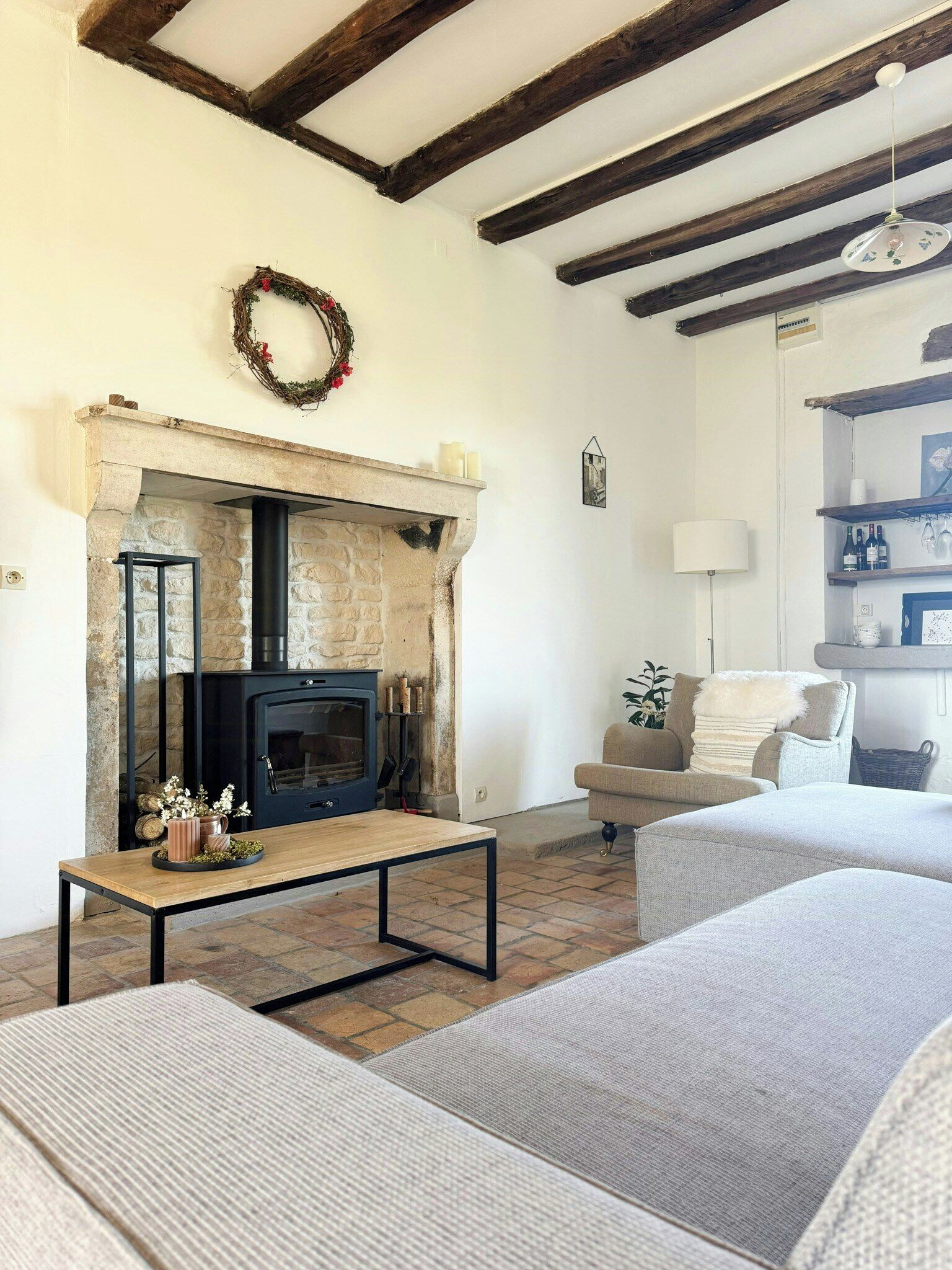 Televisión, chimenea
