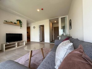 อพาร์ทเมนท์, 2 ห้องนอน, ระเบียง, วิวภูเขา | สิ่งอำนวยความสะดวกในห้องพัก