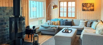 Sunny cabin near Tyin Filefjell ski centre