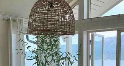 Kabine mit Nordlichtblick und großer Veranda