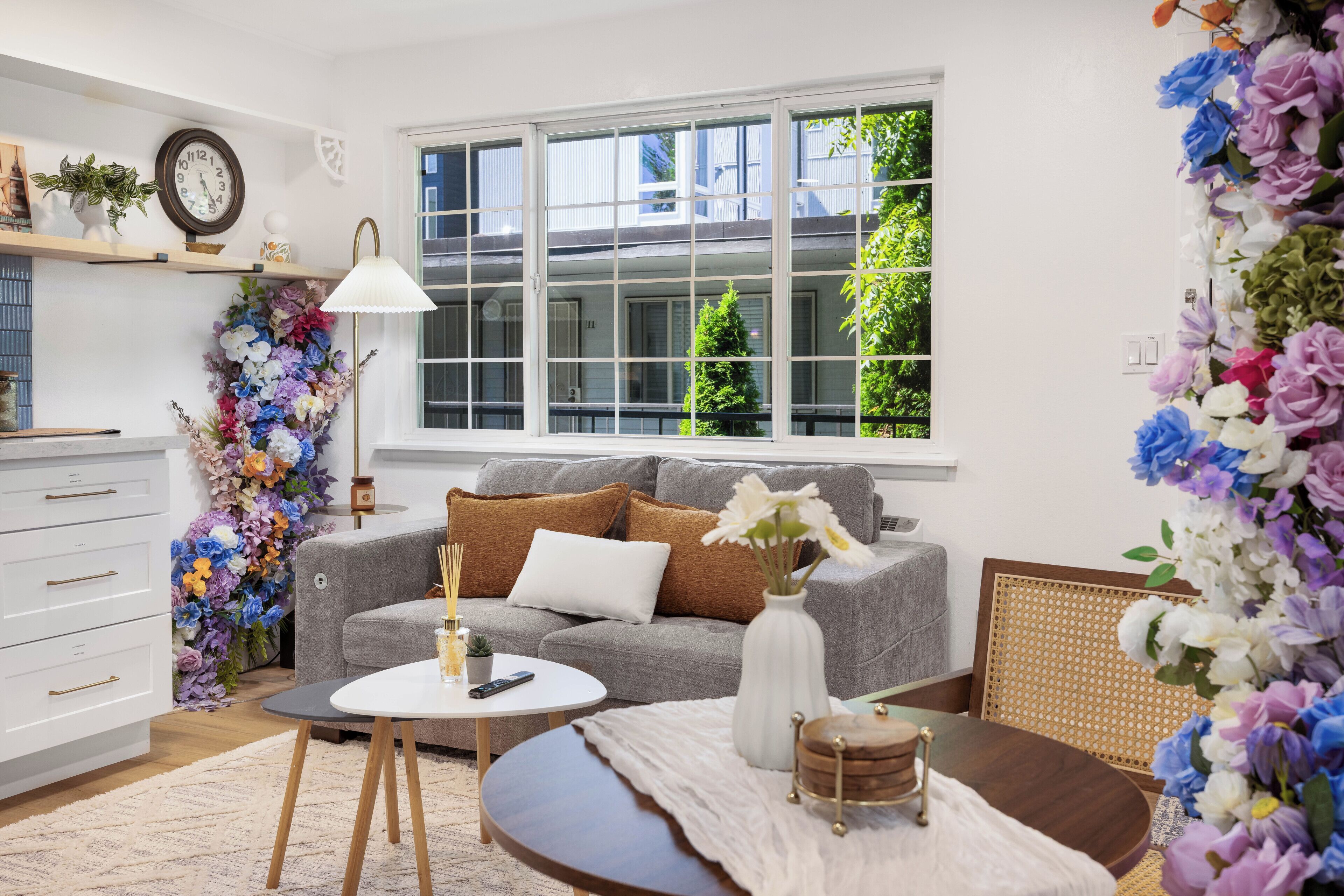 Appartement Confort, 1 grand lit, non-fumeurs, cuisine | Coin séjour | TV connectée de 55 pouces avec chaînes numériques, Netflix