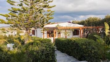 Hus, 3 soverom, terrasse, sjøutsikt | Eksteriør