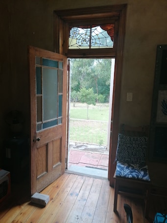 Interior. Charming B&B Room with Garden View in Bethulie