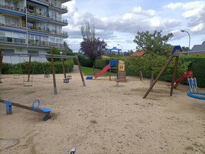 Children's area - Apartment with rooms 25 min from Madrid. (Collado Villalba)