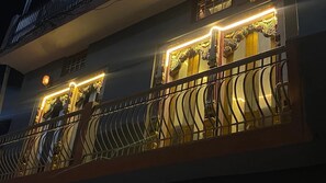 Quarto básico | Detalhe da fachada