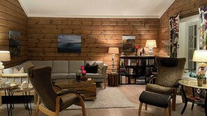 Fernseher, Kamin