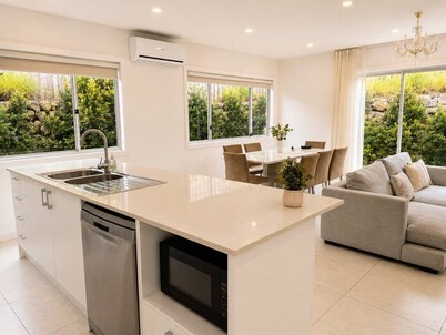 No. 17 4B Pimpama Home