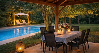 Cottage in former bakery in Dordogne