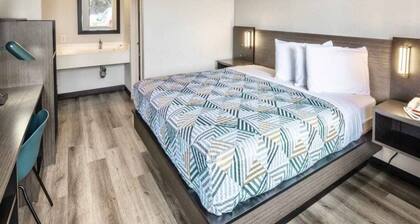 Cozy 1King Bed|Free Wifi&Parking