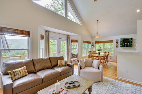 Mountain Views & Hot Tub - Your Blue Ridge Getaway