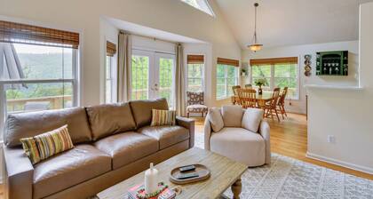 Mountain Views & Hot Tub - Your Blue Ridge Getaway