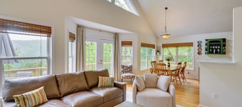 Mountain Views & Hot Tub - Your Blue Ridge Getaway