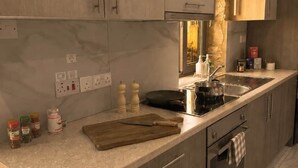 Private kitchen - Old Luxury Stone House Armou (Armou)