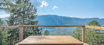 Room “Rienznerhof Weinberg No. 2” with Mountain View, Shared Terrace, Garden