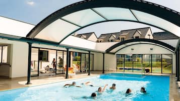 Piscine couverte