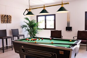 Game room