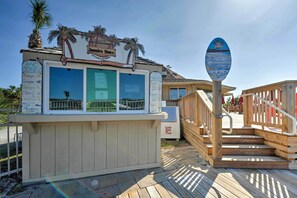 Exterior - Tides, Tennis & Tan Lines: Hilton Head Condo! (Hilton Head Island)