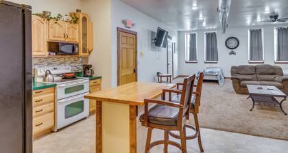 Walkable Main St Studio Near Lake Cochrane