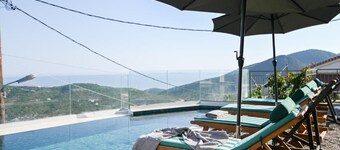 Tepeleni Apts with Pool