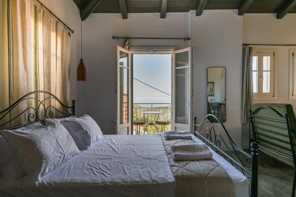 Apartment, 3 Bedrooms, Balcony, Sea View | Free WiFi