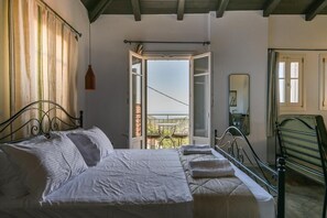 Apartment, 3 Bedrooms, Balcony, Sea View | Wi-fi percuma 