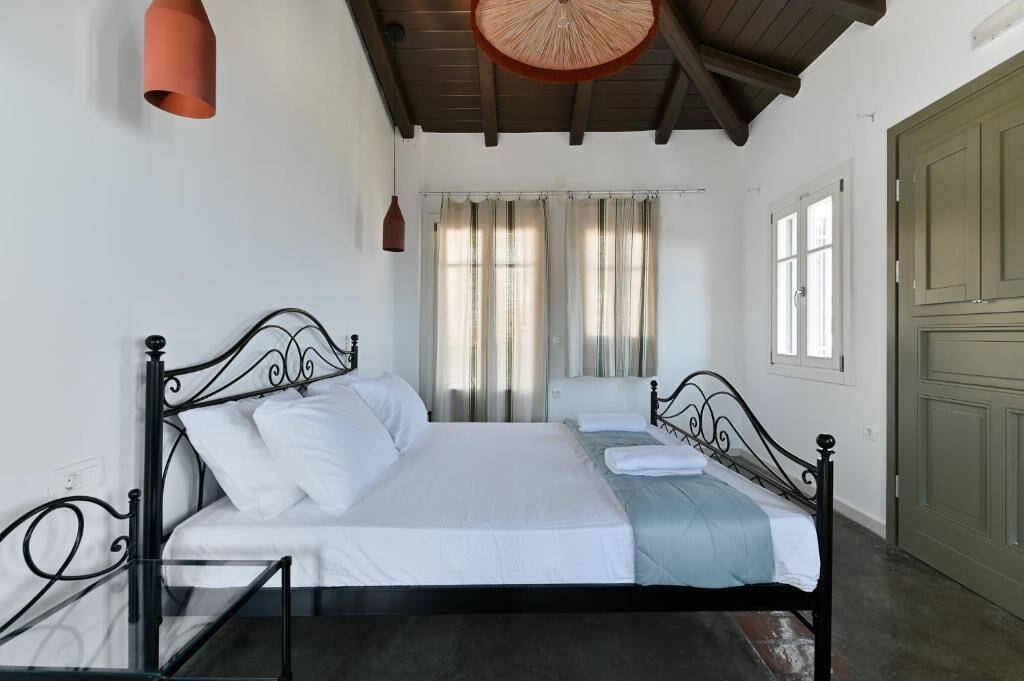 Superior Suite, Patio, Mountain View | Free WiFi