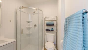 Hair dryer, towels