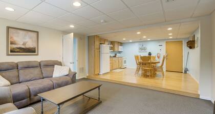 Near Boating, Lake Huron! Quiet Condo on Creek
