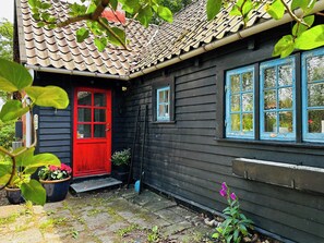 Exterior detail - Fisherman's house with sea view in Humlebæk (Humlebæk)