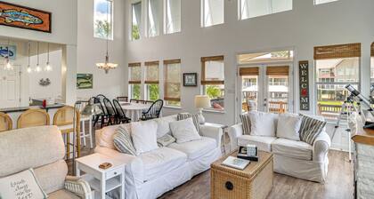 Bayou Breeze! Waterfront Home w/ Dock + Deck