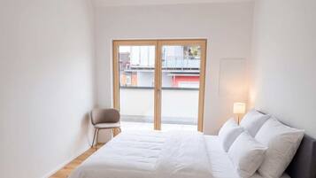 2 Schlafzimmer, Schreibtisch, WLAN