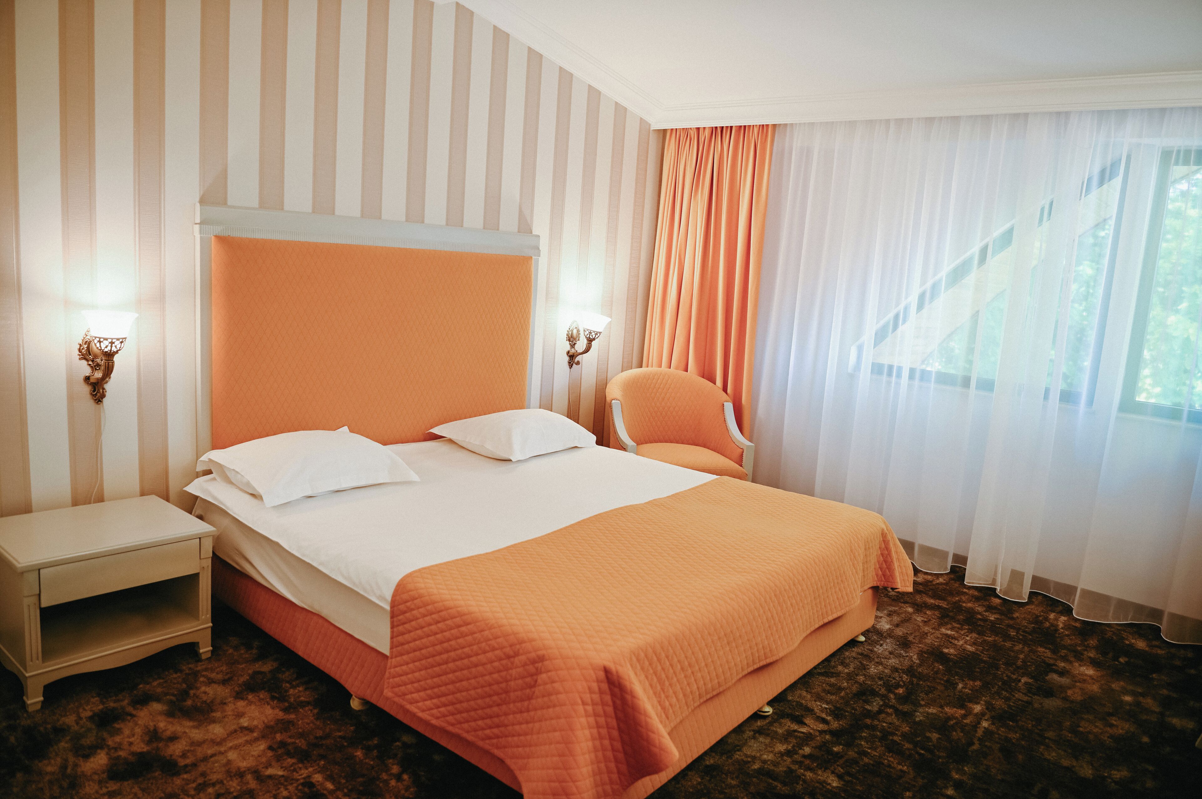 Deluxe Double Room, 1 King Bed, Garden View | Premium bedding, memory foam beds, desk