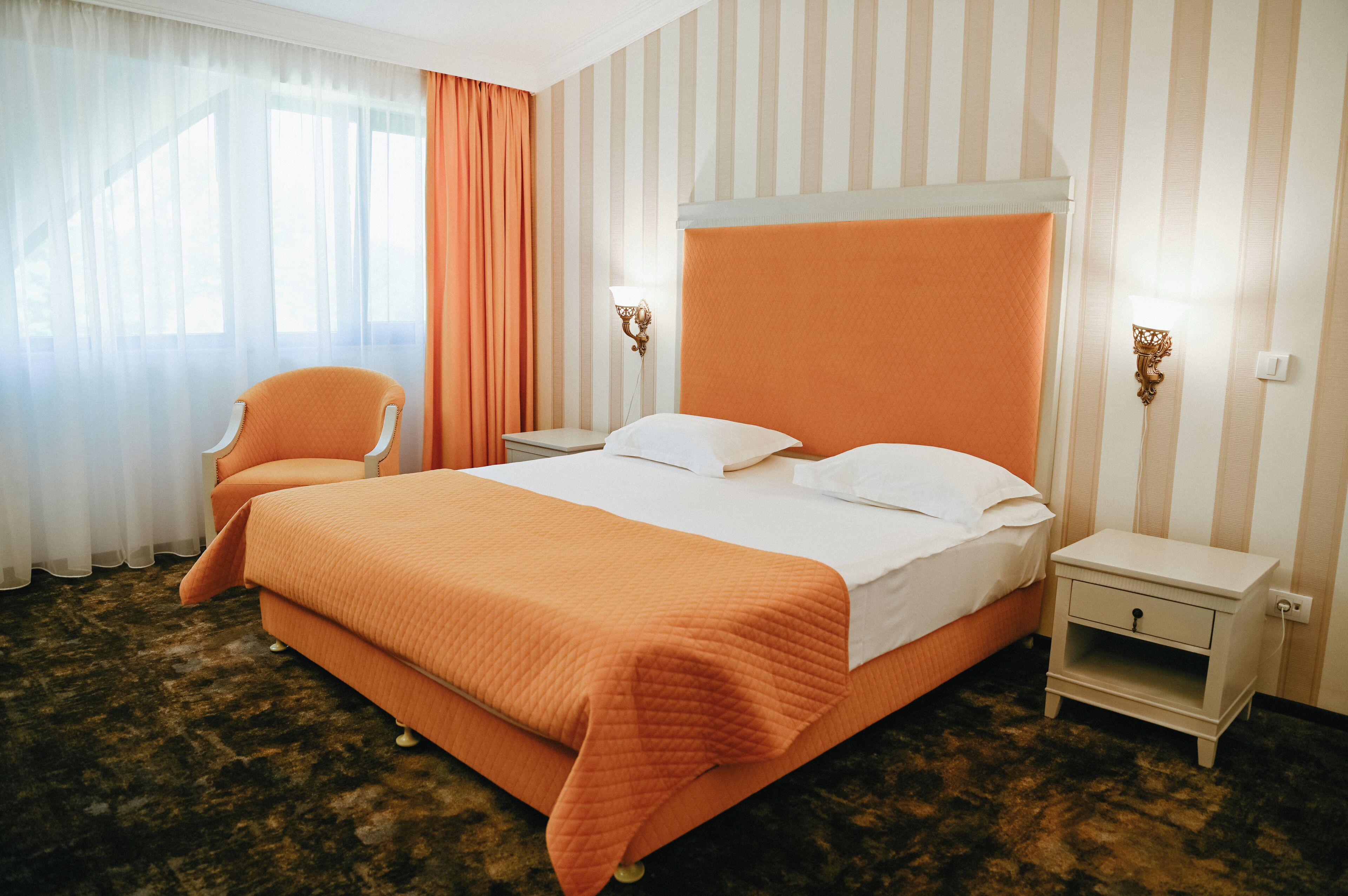 Deluxe Double Room, 1 King Bed, Garden View | Premium bedding, memory foam beds, desk