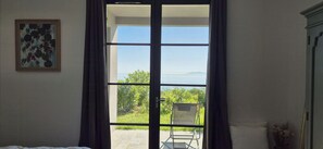 Interior - Modern villa with sea view in Erbalunga (Brando)