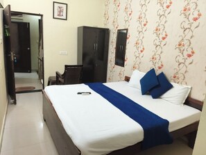 Deluxe Room, City View - Banaras Guest House (Varanasi)