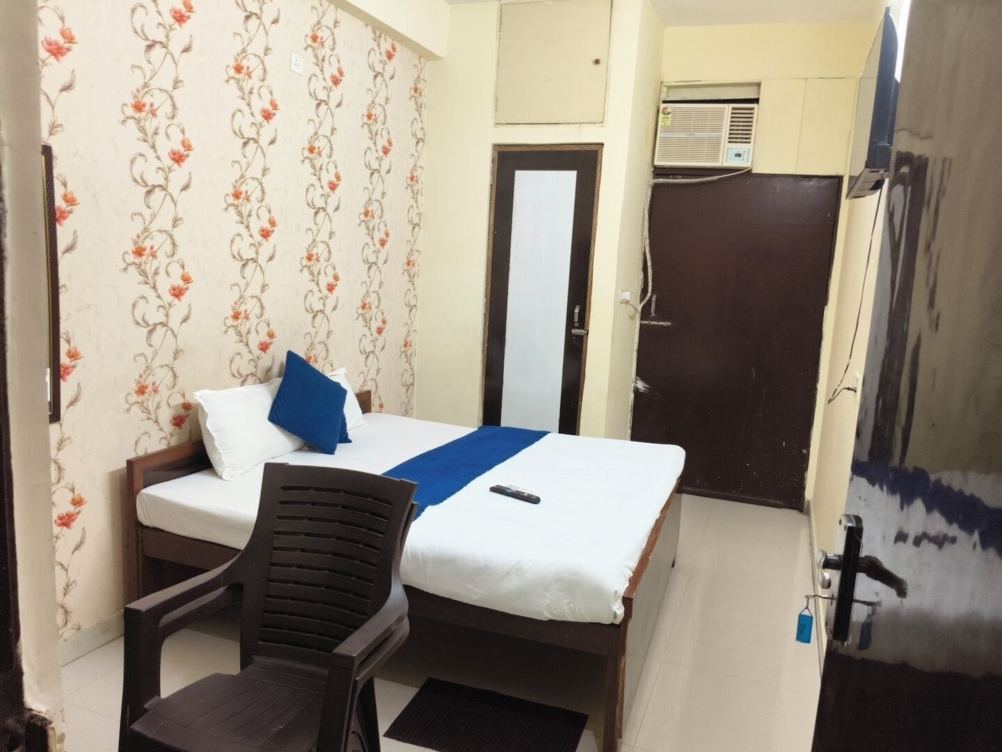 Deluxe Room, City View