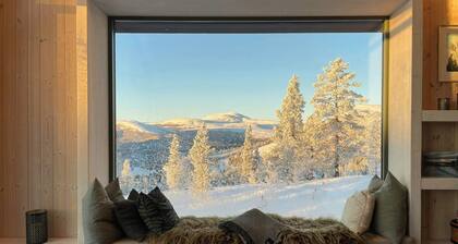 Umweltfreundliche Hütte mit Panoramablick über Savalen