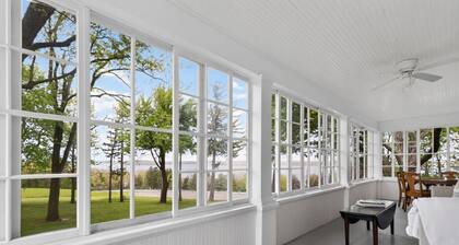 Hilltop Haven on Big Green • Breathtaking Views