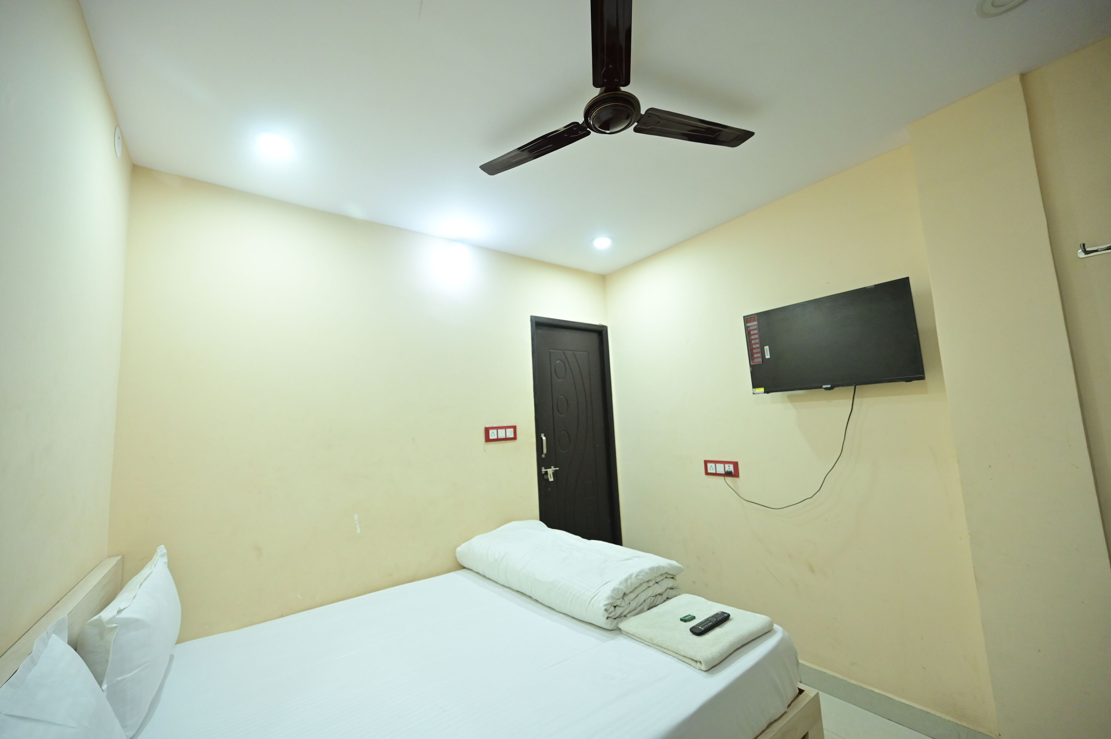 Deluxe Room | Free WiFi