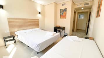 In-room safe, soundproofing, free WiFi