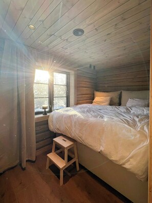 Free WiFi - Timber cabin by the ski slopes in Oppdal (Oppdal)