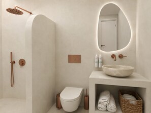 Superior Suite, Balcony, Sea View | Bathroom