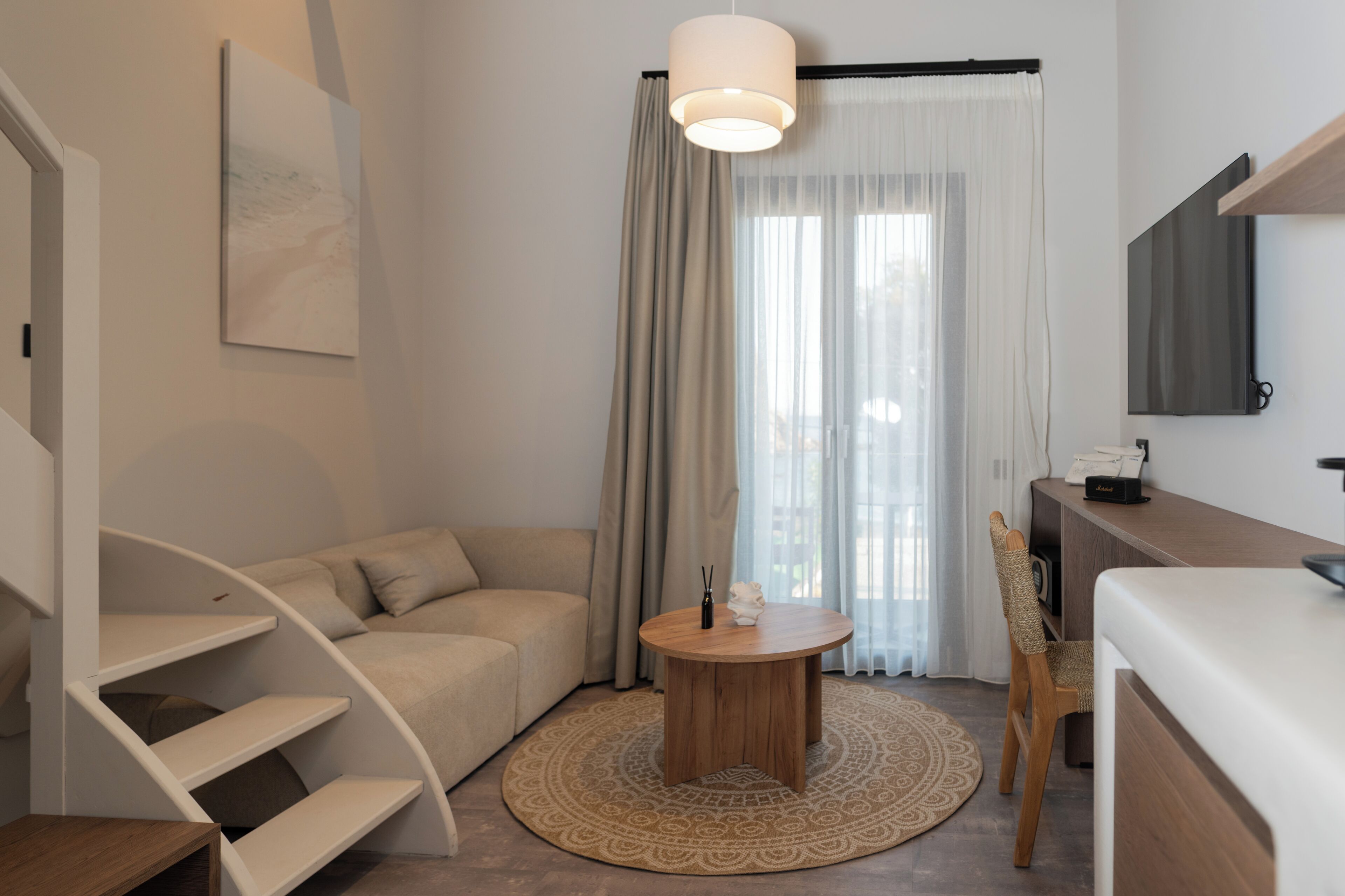 Deluxe-Suite, Balkon | Wohnbereich