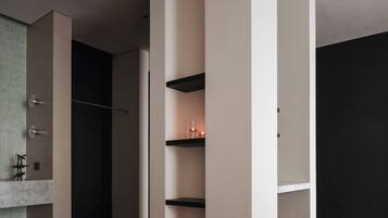 Comfort Double Room, City View | Interior