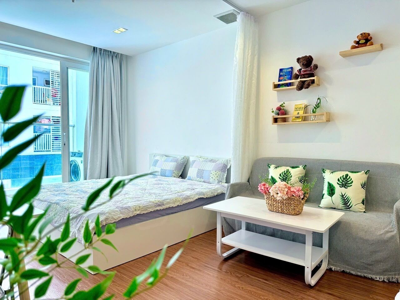 Standard Apartment, Multiple Beds, Kitchen, Pool View | Desk, laptop workspace, blackout curtains, soundproofing